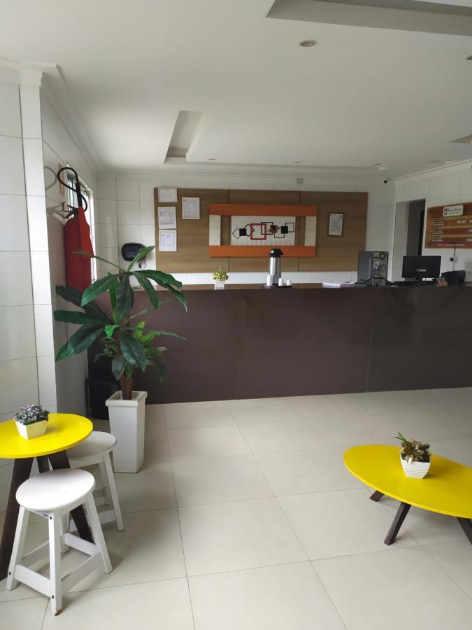 Oyo Hotel Valeria Сальвадор Экстерьер фото